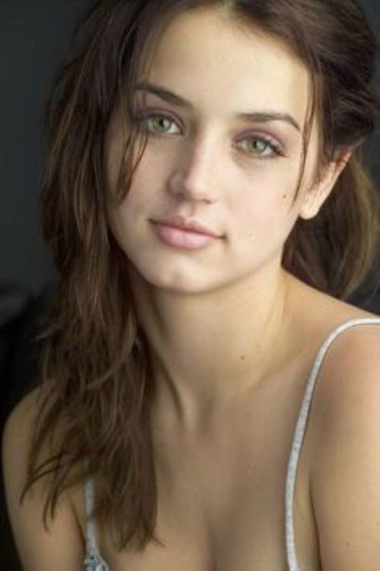 Ana-de-Armas.jpg