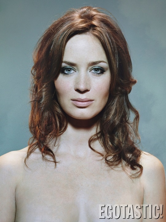 Emily-Blunt-Sideboob-in-Mean-Magazine-2007-01-675x900.jpg