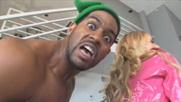 Brian in Kelly Wells ass.jpg