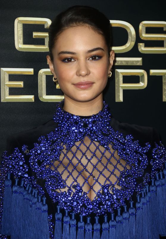 courtney-eaton-gods-of-egypt-premiere-in-new-york-city-ny-1_thumbnail.jpg