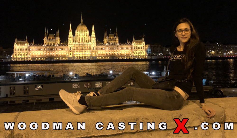Ashely-Ocean-just-arrived-in-Budapest-today.jpg