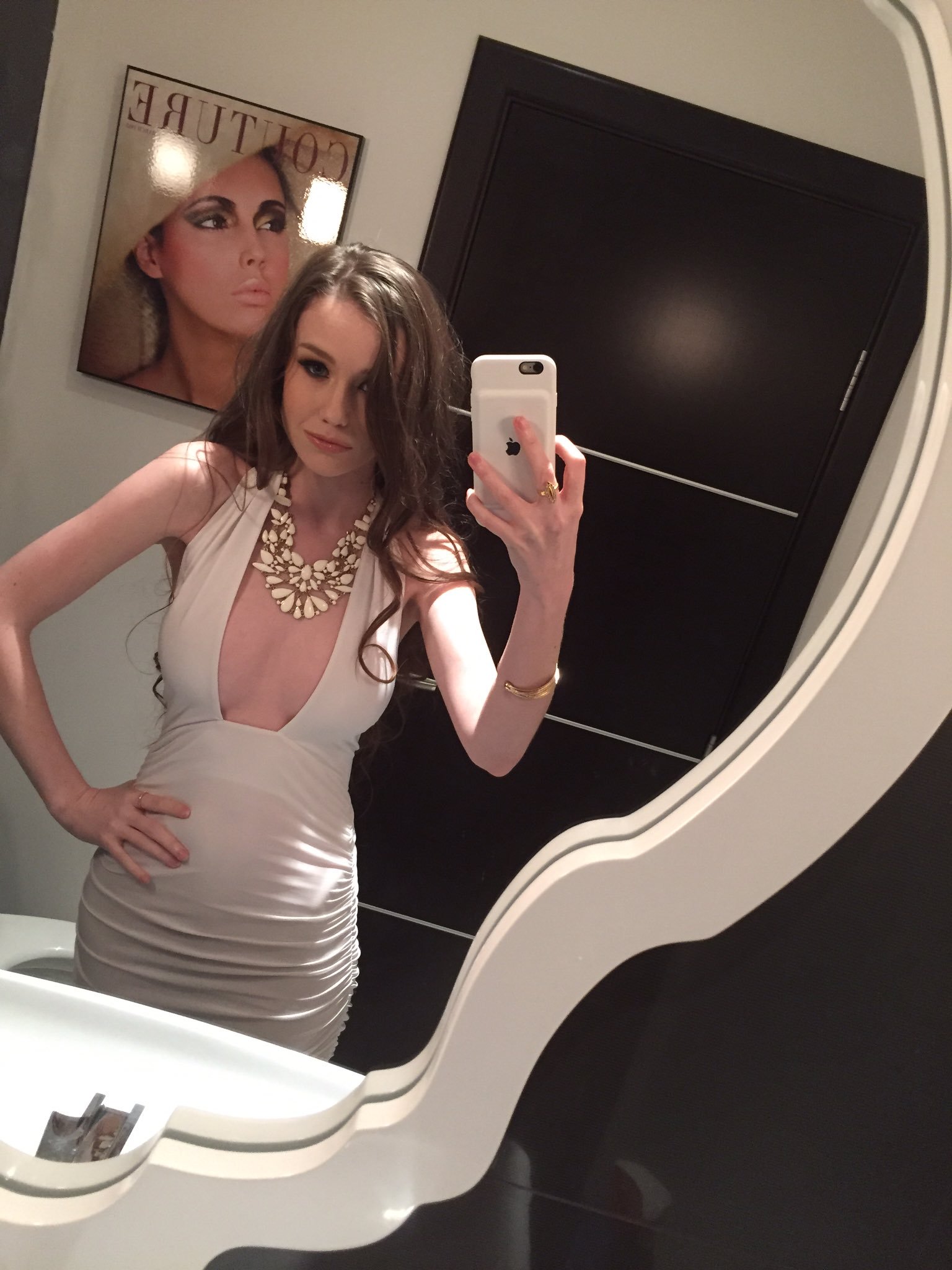 Emily Bloom.jpeg