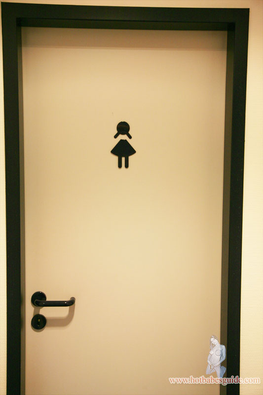 Beh_door.jpg